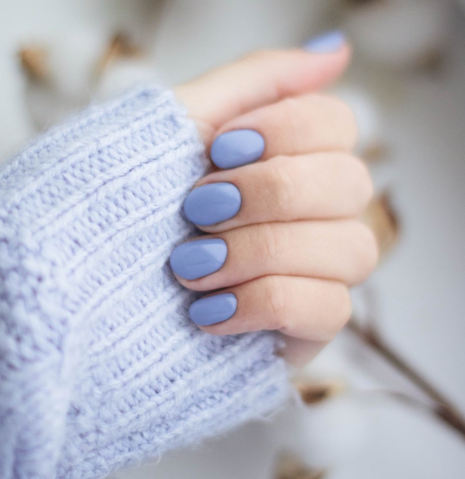 Nail polish shade and complexion. Tips on how to match the color of manicure to your skin tone