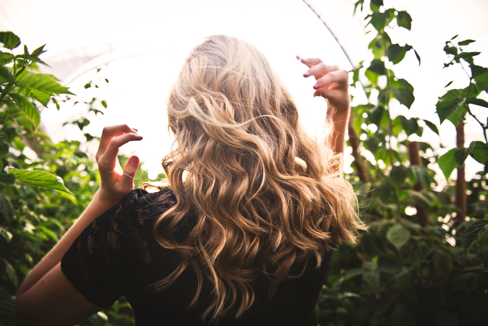 What should you eat and drink to enjoy thick and healthy hair?