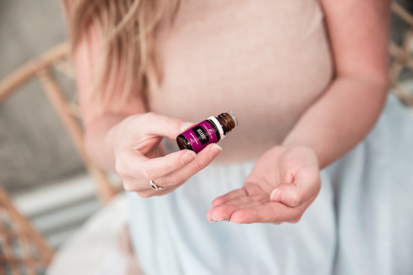 The Benefits of Aromatherapy with Essential Oil Necklaces
