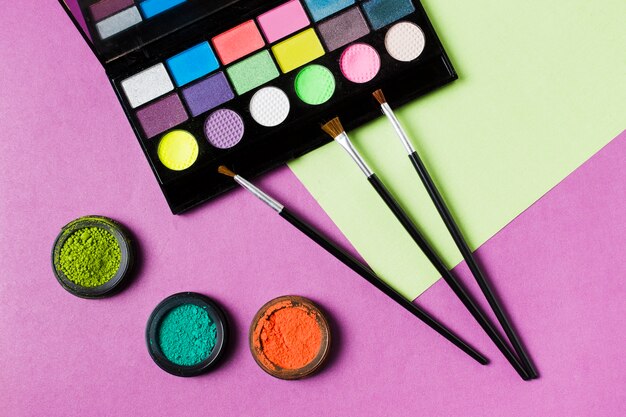 How do seasonal color trends influence your makeup choices?